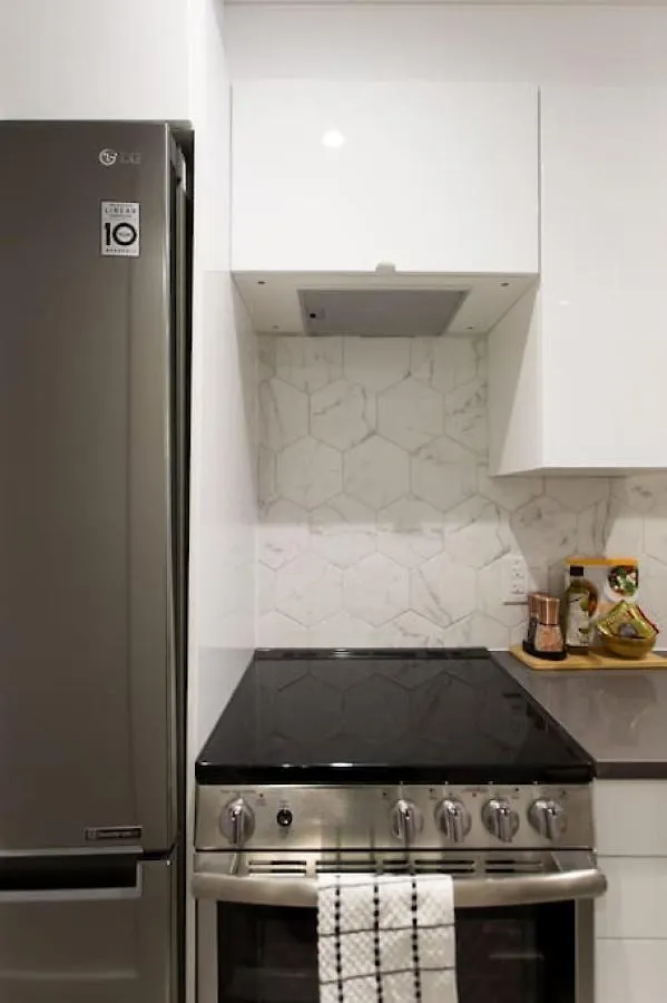 Lägenhet Palms Little Italy Studio With Full Bathroom By Denstays Montréal Kanada